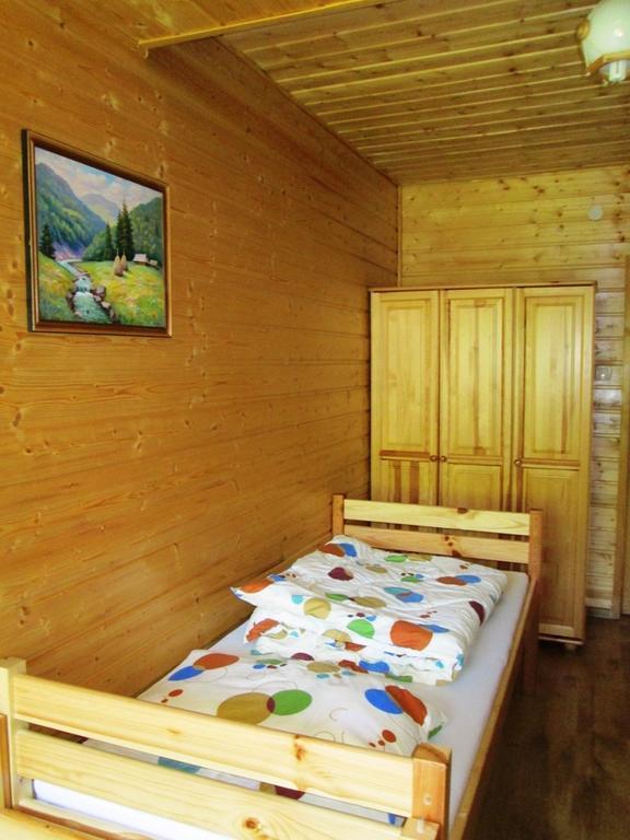 Noclegi Pod Malym Krolem Ustrzyki Dolne Ngoại thất bức ảnh